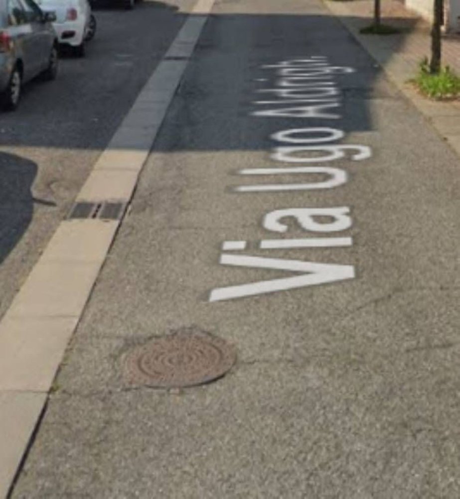 Garaje en Brescia, Italy 23 m² No. 362900