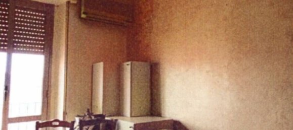 3 bedrooms Apartment in Catanzaro, Italy No. 373538 4