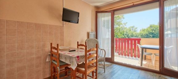 1 Schlafzimmer Wohnung in Cazaubon, France, Nr. 300790 2