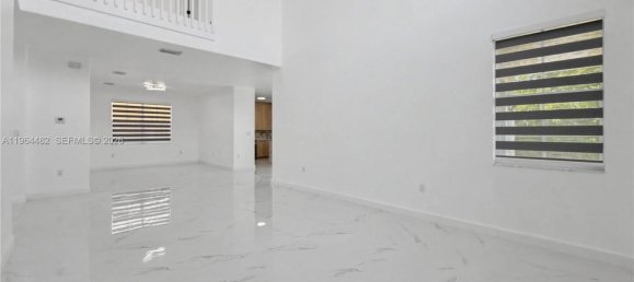 5 bedrooms Villa for sale in Miami, Miami-Dade, Florida, USA № 614349 10