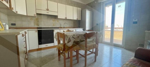 Квартира с 3 комнатами в Андрия, Италия № 13147 4