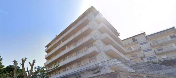 5-salle Appartement à Reggio Calabria, Italy No. 187925 18