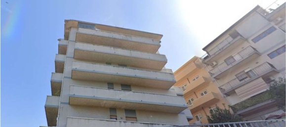 5-salle Appartement à Reggio Calabria, Italy No. 187925 9