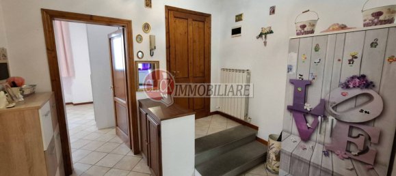 2 Schlafzimmer Wohnung in Dicomano, Italy, Nr. 13863 3
