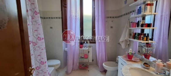 2 Schlafzimmer Wohnung in Dicomano, Italy, Nr. 13863 7