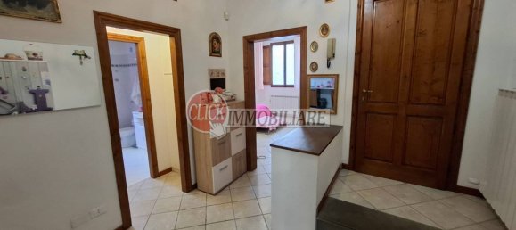 2 Schlafzimmer Wohnung in Dicomano, Italy, Nr. 13863 4