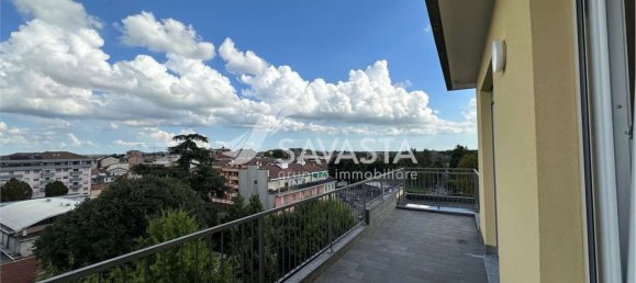 4 chambres Penthouse à Novara, Italy No. 331887 18