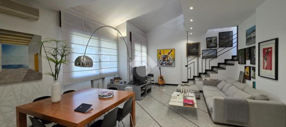 3 bedrooms Villa in Cadoneghe, Italy No. 377648 2