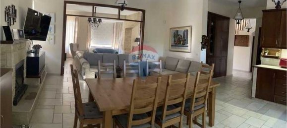 4 Schlafzimmer Gewerbliche Immobilie in Episkopi, Cyprus, Nr. 81289 3
