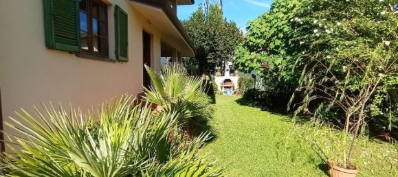 8 غرف نوم فيلا في Camaiore, Italy رقم 345377 44