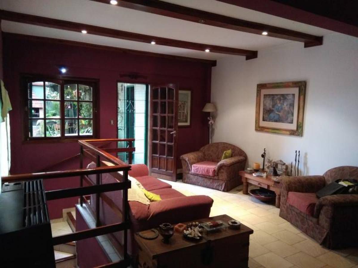 2 bedrooms House in Buenos Aires, Argentina No. 69197