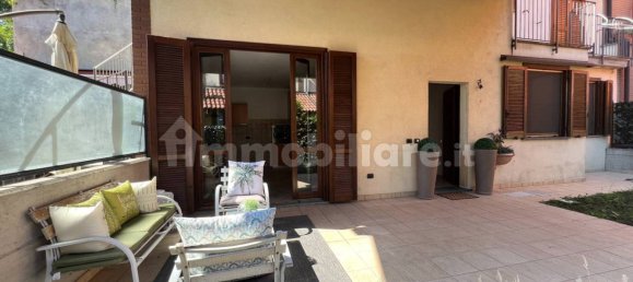 1 bedroom Apartment in Binago, Italy No. 374970 7