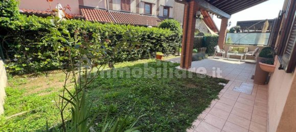 1 bedroom Apartment in Binago, Italy No. 374970 3
