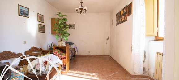 Дом с 5 комнатами в Альяна, Италия № 37597 16