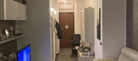 3 rooms Apartment in Rovigo, Italy No. 233998 6