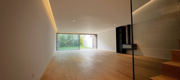 5 Schlafzimmer Villa in Porto, Portugal, Nr. 15308 29