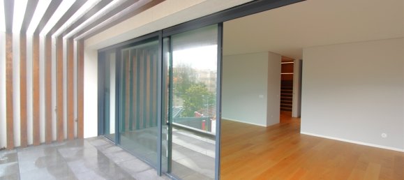 5 Schlafzimmer Villa in Porto, Portugal, Nr. 15308 39