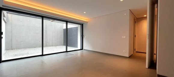 5 Schlafzimmer Villa in Porto, Portugal, Nr. 15308 4