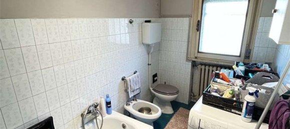 5-salle Appartement à Ravenna, Italy No. 1900 20