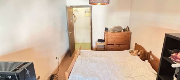 5-salle Appartement à Ravenna, Italy No. 1900 8