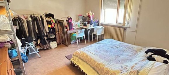 5-salle Appartement à Ravenna, Italy No. 1900 11