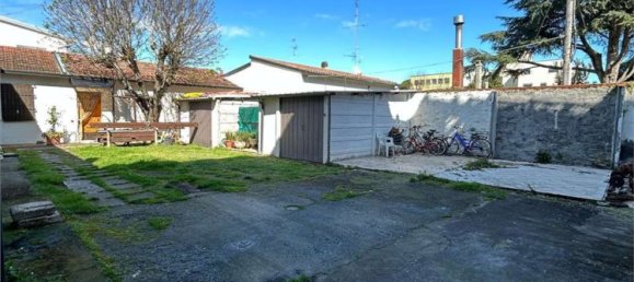 5-salle Appartement à Ravenna, Italy No. 1900 25