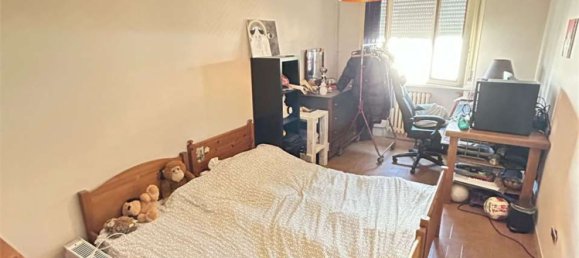 5-salle Appartement à Ravenna, Italy No. 1900 9