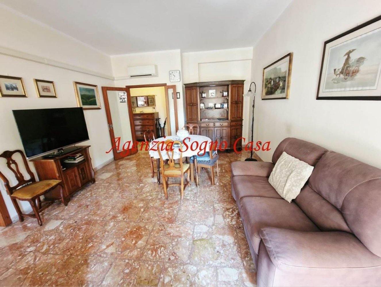 3 rooms Apartment in Forlì, Italy No. 279555