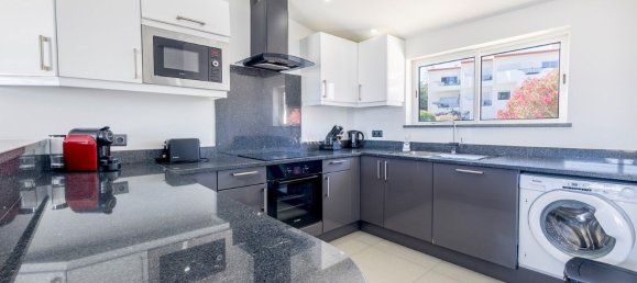 2 bedrooms Townhouse in Luz, Portugal No. 131409 12