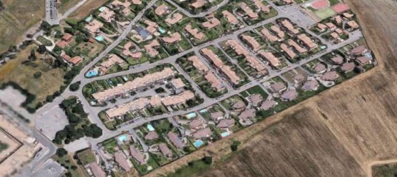 6 bedrooms House in Pomezia, Italy No. 325129 13