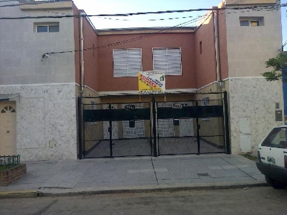 2 bedrooms House in Buenos Aires, Argentina No. 91057