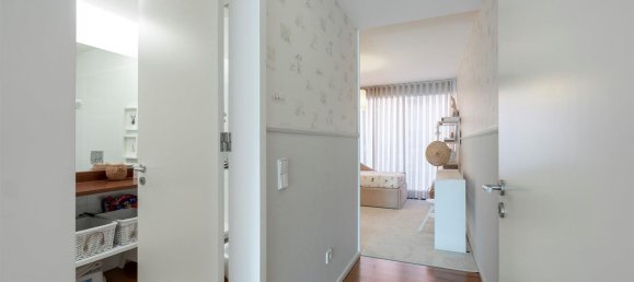 4 bedrooms Apartment in Porto, Portugal No. 145395 12