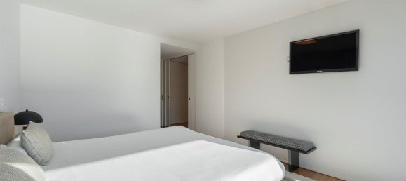 4 bedrooms Apartment in Porto, Portugal No. 145395 7