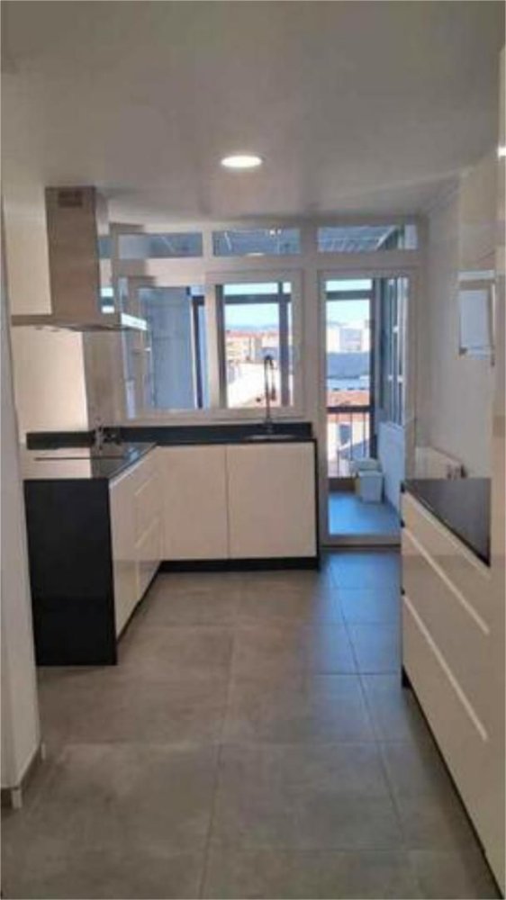 4 Schlafzimmer Wohnung in Pontevedra, Spain, Nr. 140753