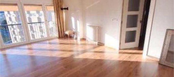 4 Schlafzimmer Wohnung in Pontevedra, Spain, Nr. 140753 3