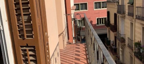 3 Schlafzimmer Wohnung in Gracia, Spain, Nr. 184582 5