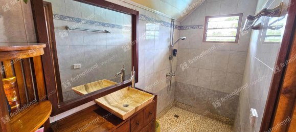 3 bedrooms House in Port-Vila, Vanuatu No. 29 12