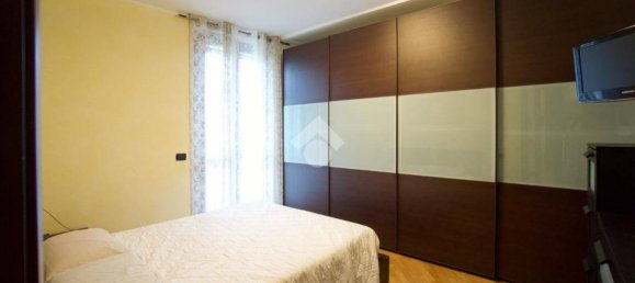 2 bedrooms Apartment in Cisliano, Italy No. 372578 13