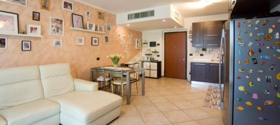 2 bedrooms Apartment in Cisliano, Italy No. 372578 10