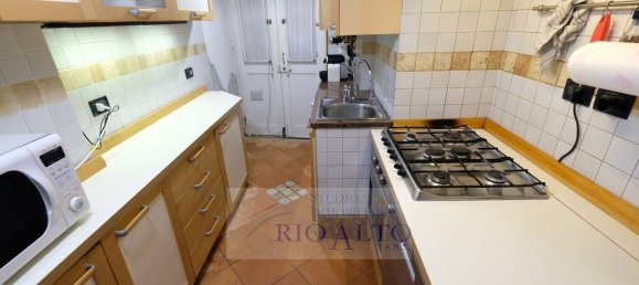 9 rooms Apartment in Venice, Italy No. 219832 8