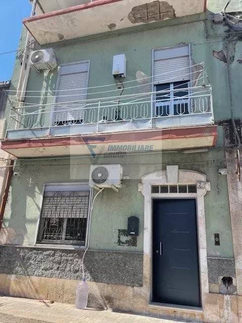 5-Zimmer Gebäude in Priolo Gargallo, Italy, Nr. 297771