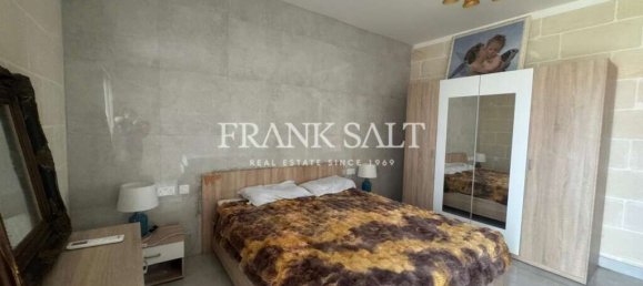 2 bedrooms Penthouse in Victoria, Malta No. 6189 7