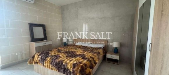 2 bedrooms Penthouse in Victoria, Malta No. 6189 6