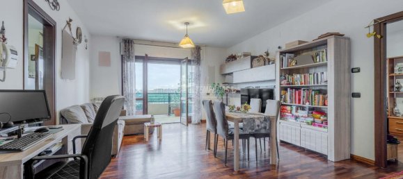 2 rooms Apartment in Fiumicino, Italy No. 31623 4