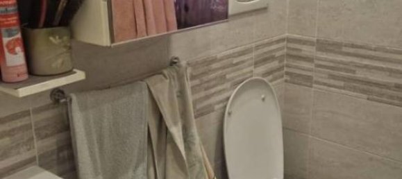 2-salle Appartement à Turin, Italy No. 152675 20