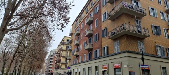 2-salle Appartement à Turin, Italy No. 152675 2