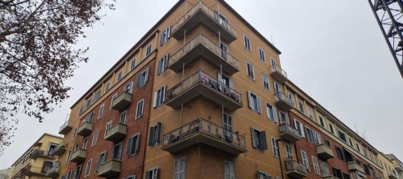 2-salle Appartement à Turin, Italy No. 152675 32