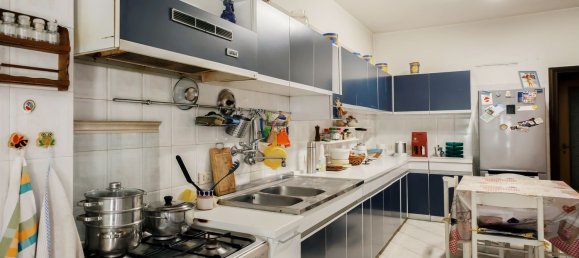 6 rooms Apartment in Rome, Italy No. 147579 30