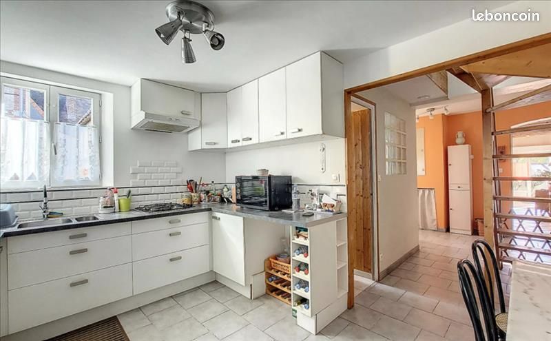 3 chambres Maison à Château-Renault, France No. 210465