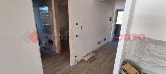 Квартира с 3 спальнями в Мессина, Италия № 333036 12